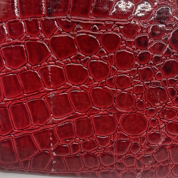 Red Maroon Crocodile Print Clutch - Picture 2 of 10